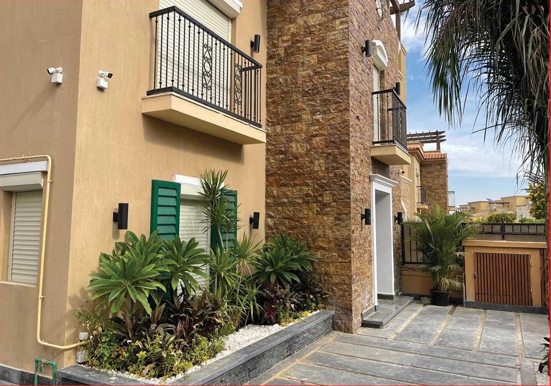 Villa exterior